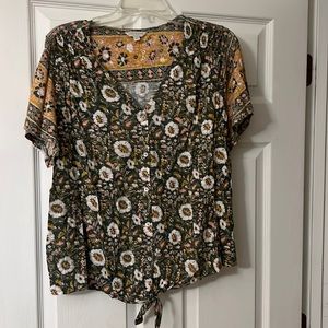Lucky size large top. Like new